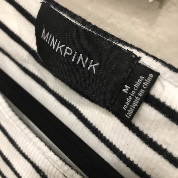 Black and white striped crop top - Picture 3 of 3